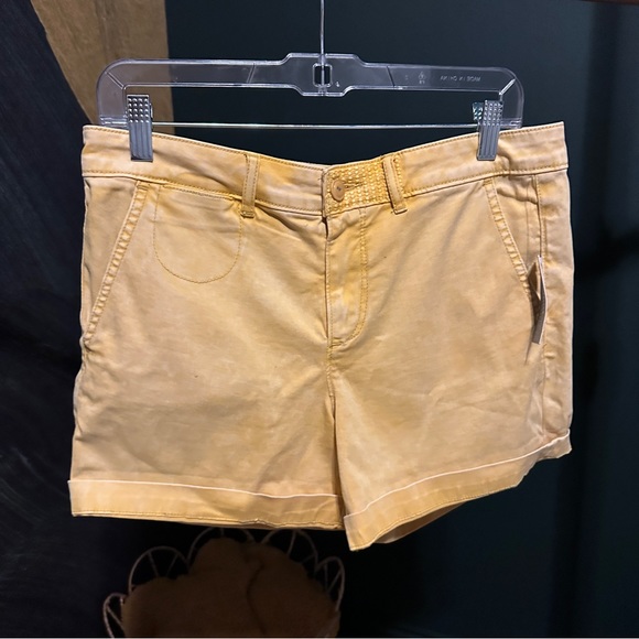 Anthro Relaxed Chino Shorts in Yellow Wash - Picture 2 of 5